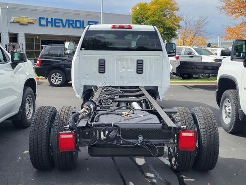 2026 Chevrolet Silverado 3500 WT