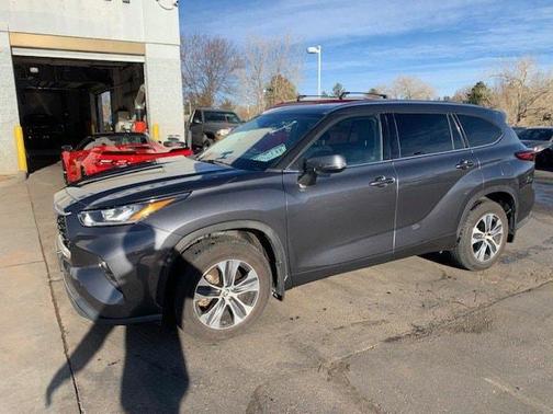 2020 Toyota Highlander XLE