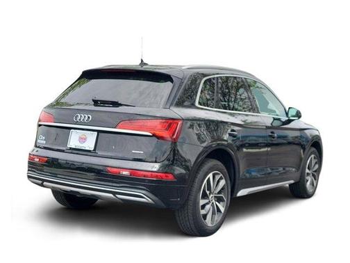 Brilliant Black 2021 Audi Q5 40 Premium Plus