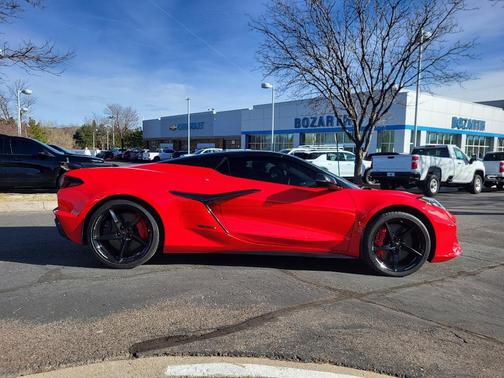 2025 Chevrolet Corvette E-Ray