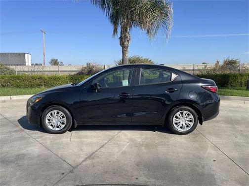 2019 Toyota Yaris Sedan L