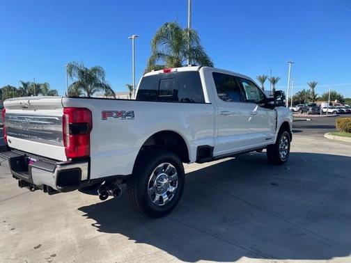 2026 Ford F-350 Lariat Super Duty