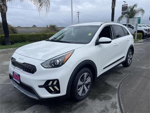 2022 Kia Niro LX