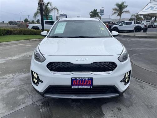 2022 Kia Niro LX
