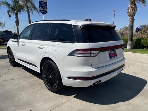 2025 Lincoln Aviator Reserve AWD