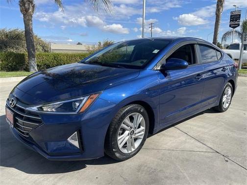 2020 Hyundai ELANTRA SEL