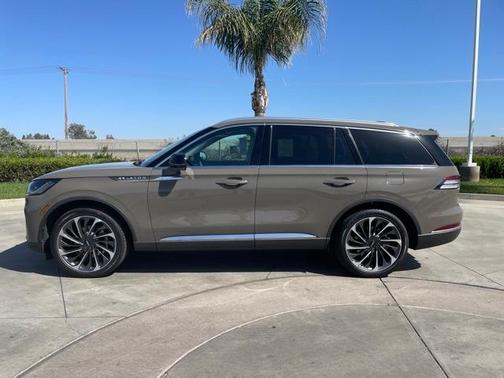 2025 Lincoln Aviator Reserve AWD