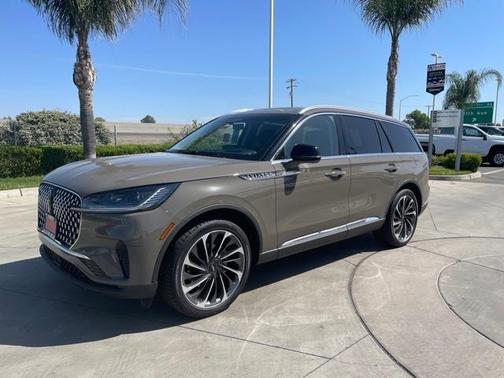 2025 Lincoln Aviator Reserve AWD