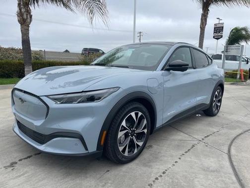 2025 Ford Mustang Mach-E Select