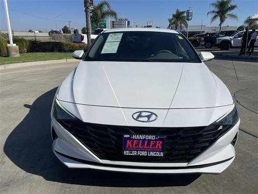2021 Hyundai ELANTRA SE