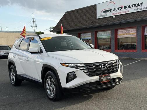 Serenity White Pearl 2023 Hyundai TUCSON SEL