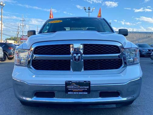 2024 RAM 1500 Classic SLT