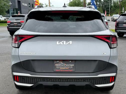 Wolf Gray 2023 Kia Sportage X-Line