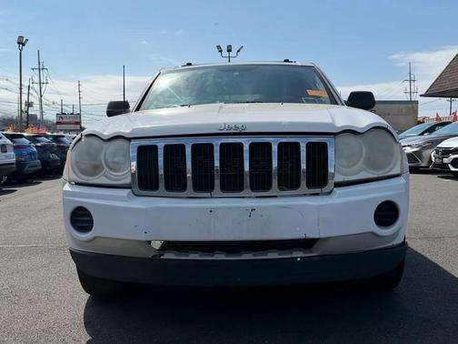 2006 Jeep Grand Cherokee Laredo