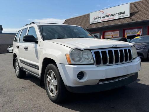 2006 Jeep Grand Cherokee Laredo