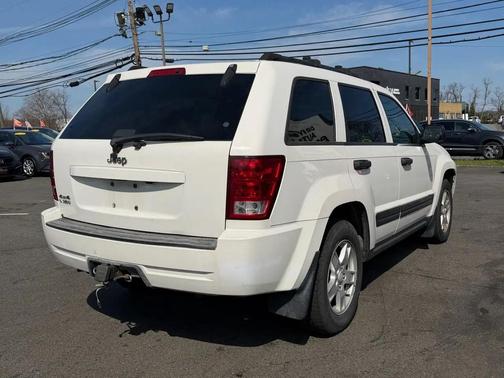 2006 Jeep Grand Cherokee Laredo