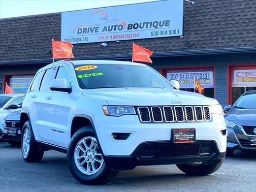 2019 Jeep Grand Cherokee Laredo