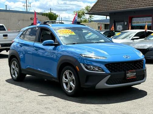 2022 Hyundai KONA SEL