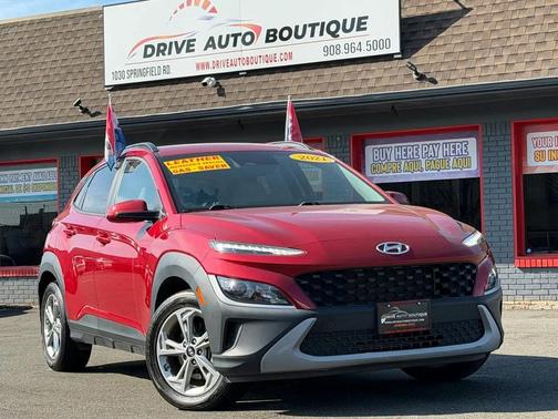 Pulse Red 2022 Hyundai KONA SEL SUV