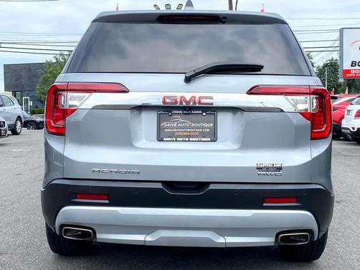 2023 GMC Acadia AWD SLE