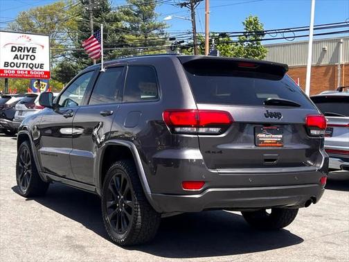 2019 Jeep Grand Cherokee Altitude