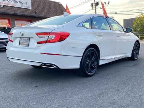 2019 Honda Accord EX-L 2.0T