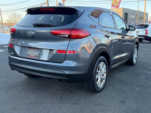2019 Hyundai TUCSON SE