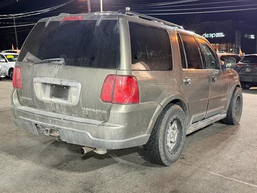 2003 Lincoln Navigator Luxury