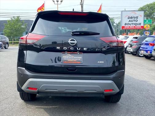 2023 Nissan Rogue S