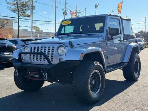 2018 Jeep Wrangler JK Sahara