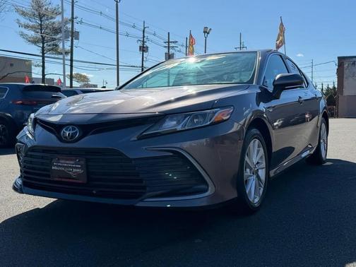 Predawn Gray Mica 2024 Toyota Camry LE