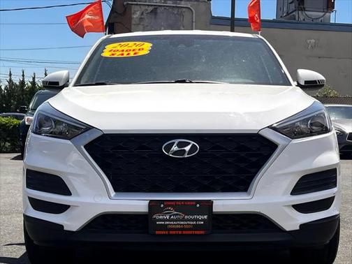 2020 Hyundai TUCSON SE