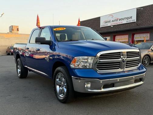 Blue Streak Pearlcoat 2019 RAM 1500 Tradesman