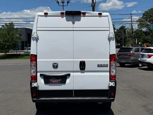 Bright White Clearcoat 2024 RAM ProMaster 2500 Tradesman