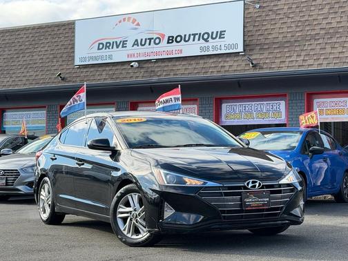 2019 Hyundai ELANTRA Limited