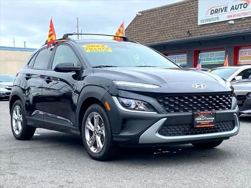 2022 Hyundai KONA SEL