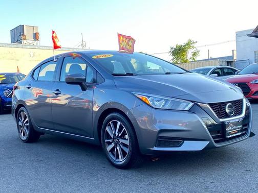 2021 Nissan Versa 1.6 SV