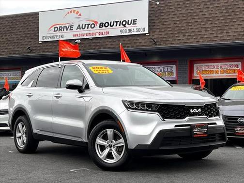 2022 Kia Sorento LX
