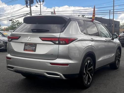 2022 Mitsubishi Outlander SE 2.5 2WD