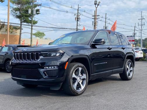 2023 Jeep Grand Cherokee 4xe Base