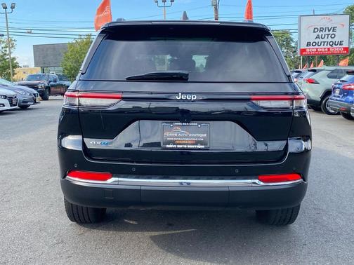 2023 Jeep Grand Cherokee 4xe Base
