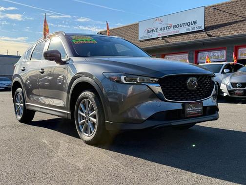 2022 Mazda CX-5 2.5 S Preferred Package