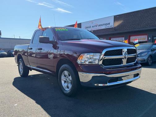 2024 RAM 1500 Classic SLT