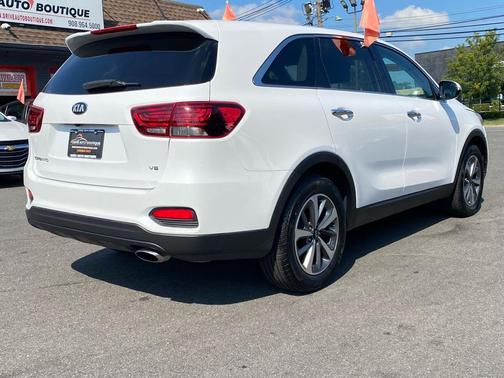 2020 Kia Sorento LX
