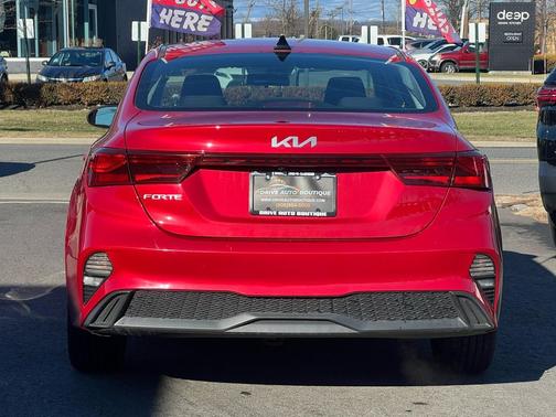 2022 Kia Forte LXS