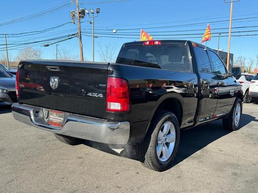 2024 RAM 1500 Classic SLT