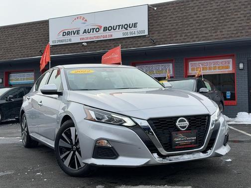 2022 Nissan Altima 2.5 SV