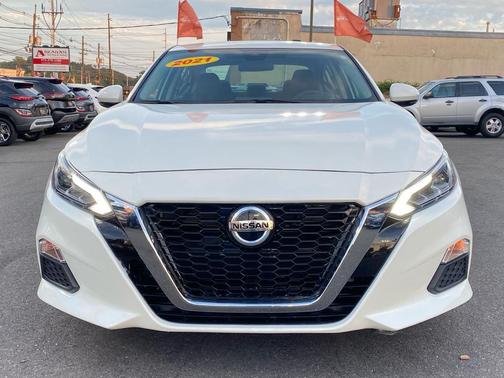 2021 Nissan Altima 2.5 SV