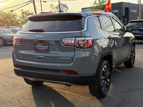 Sting-Gray Clearcoat 2023 Jeep Compass Limited