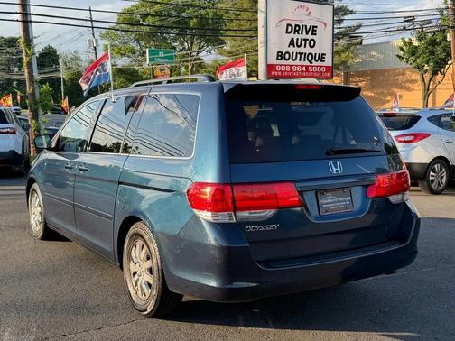 Blue 2009 Honda Odyssey EX
